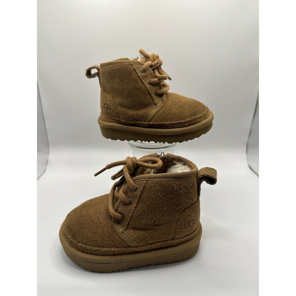 UGG Toddlers Neumel II water-resistant chukka boots Chestnut Brown 6C‎